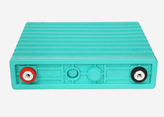 Καλή τιμή Μπαταρία λίθιου PP Shell 3C 3.2V 200Ah Lifep04 on-line