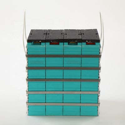 Καλή τιμή Επαναφορτιζόμενη ιονική μπαταρία λι 3.2V 200Ah Prismatic on-line